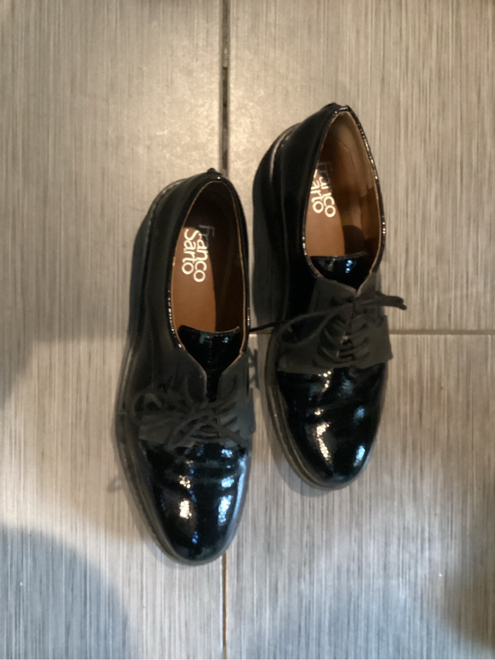 Franco Sarto Glossy Black Patent leather and faux leather uppers Lace-Up Oxfords
